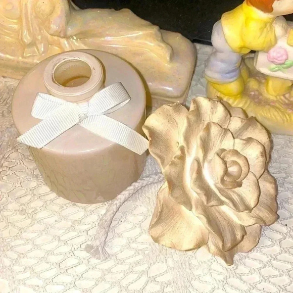 Other - Vintage 🌸Ceramic 🌸Aroma 🌸Diffuser perfect for Bathroom or Bedroom 🌸